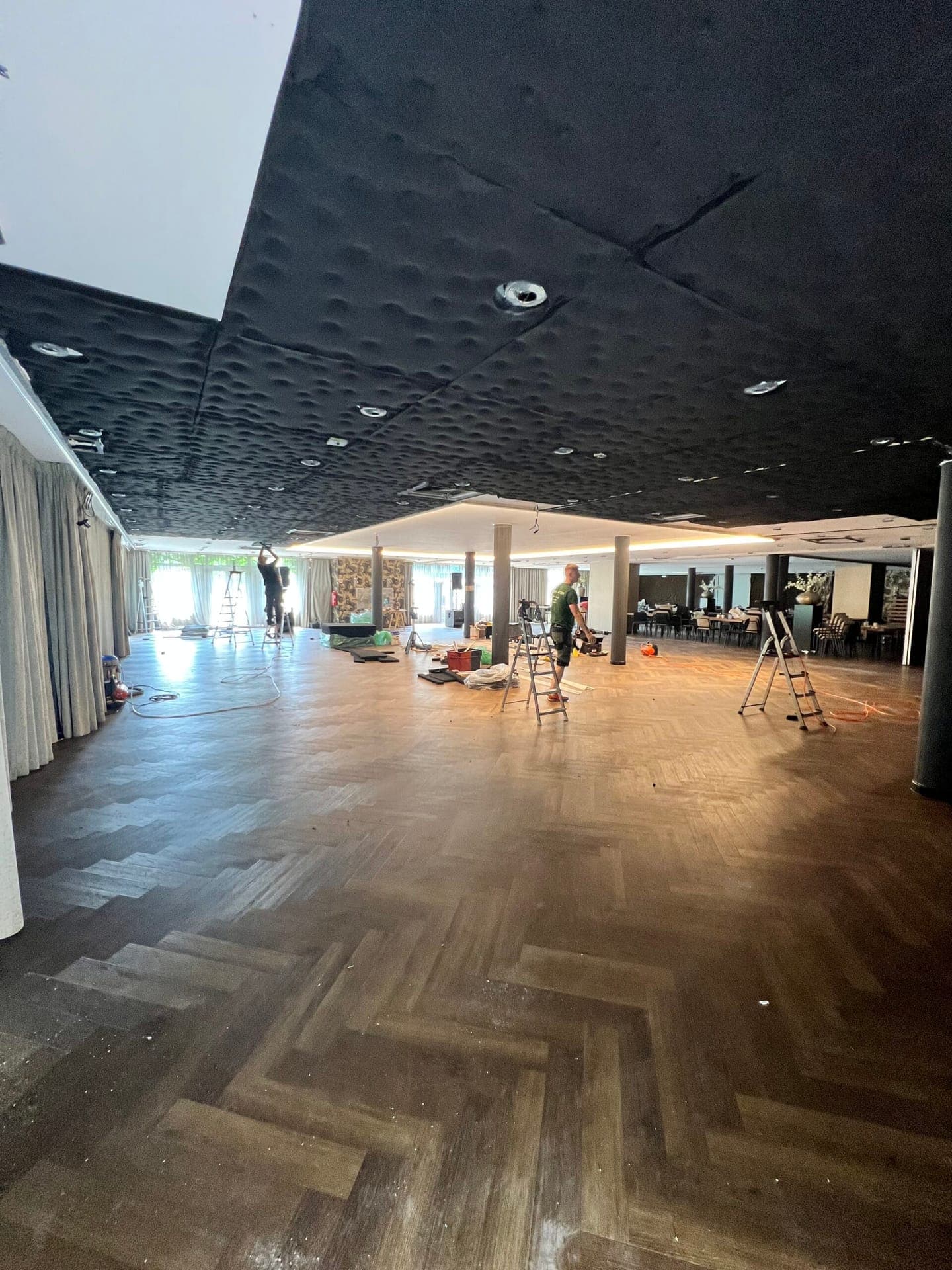 Van der Valk — foto 1
